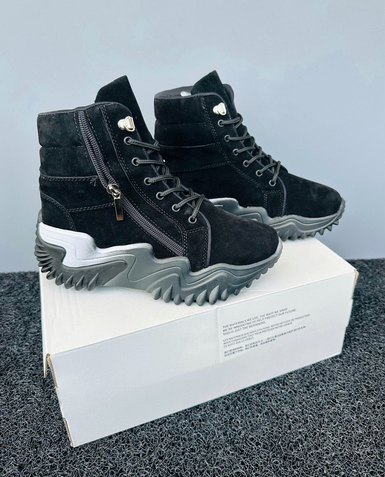 👢 OFERTA CON 40% DE DCTO BOTIN CONVERSE EN GAMUZA PARA MUJER- ENVÍO GRATIS